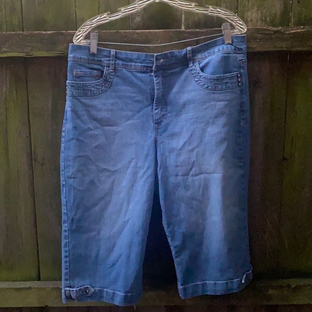 Bandolino Jean capris sz. 14 petite